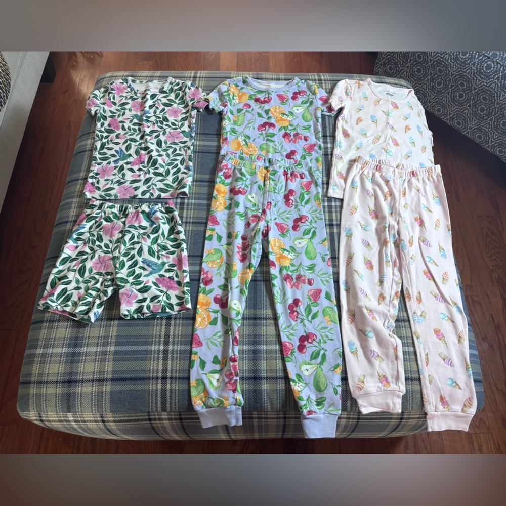 Janie and Jack Girls 2-piece pajama sets Bundle Sizes 5 & 6